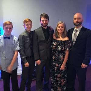 Meet your Posher, Zach